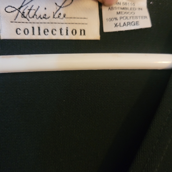 Casual tops and skirts - Picture 14 of 14